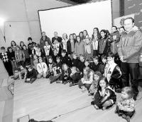 Los alumnos de los clubes asturianos, junto a varios tcnicos (Miki Lpez)